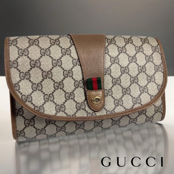 Gucci Handbags - Gucci Ophidia Supreme GG Monogram clutch Bag